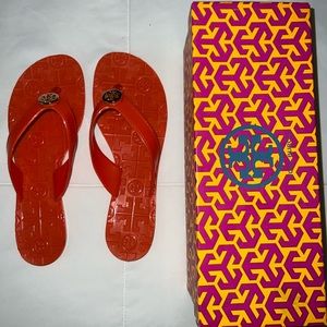 🧡 Tory Burch Jelly Thong Sandal - Size 7 Women - Equestrian Orange 🍊🩴
